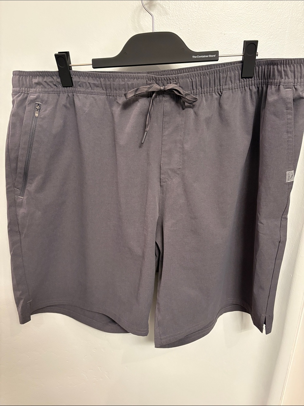 Men's Elastic Waist Gray Active Shorts